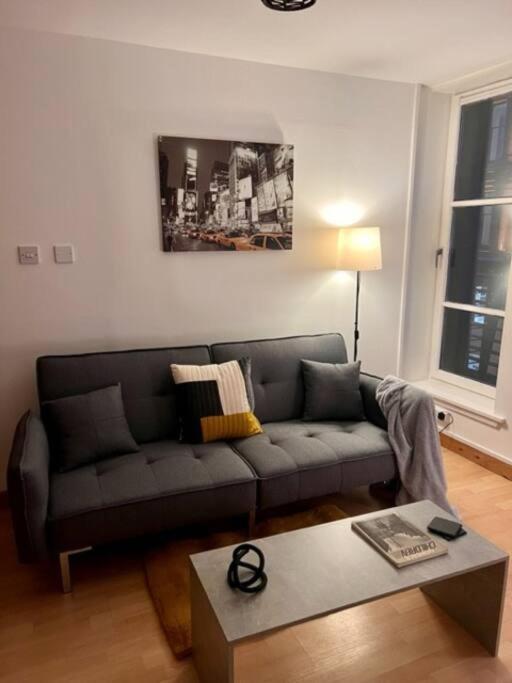Trendy One Bedroom Apartment Glasgow Extérieur photo