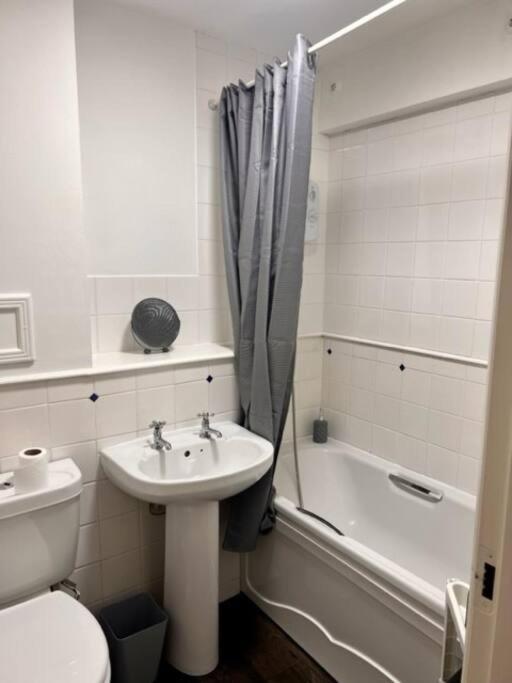 Trendy One Bedroom Apartment Glasgow Extérieur photo